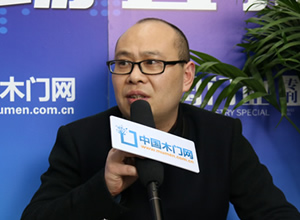 首天木门:首天木门 用好品质说话